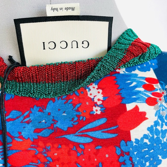 New authentic Gucci sweater with tag. Size 2-4, can be 6. Loose style. - Picture 3 of 8